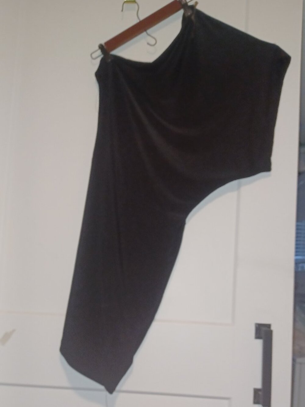 Sabora Black One-Shoulder Dress for cocktails or party!
